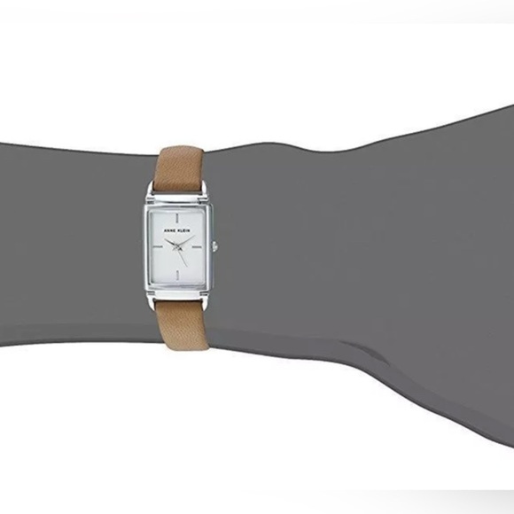 Anne Klein‎ Ladies Rectangular 21mm x 24mm Leather Dress Watch Needs New Battery - Picture 7 of 10